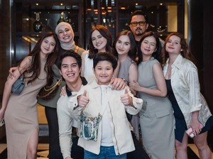 Deswita Ibu Para Mermaid: Elina Joerg dan Rebecca Klopper Paling Kuat