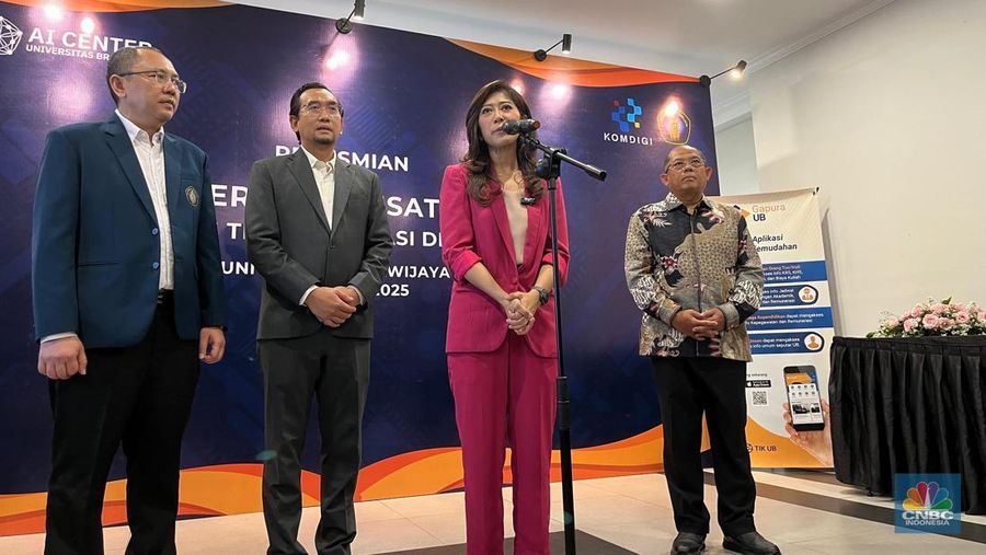 Menteri Komdigi, Meutya Hafid