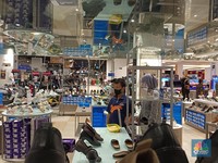 Murah Meriah, Borong Sepatu di Transmart Diskon Hingga 70%!