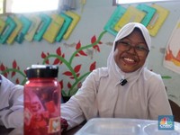 Hari Pertama Makan Bergizi Gratis, Orang Tua Murid Bilang Gini!