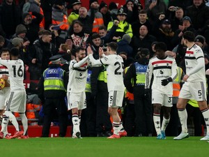 Jaga Momentum, MU!