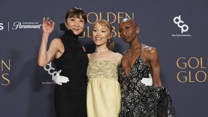 Cynthia Erivo tiba di Golden Globes ke-82 pada hari Minggu, 5 Januari 2025, di Beverly Hilton di Beverly Hills, California. (AP Photo/Chris Pizzello)