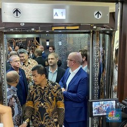 Bos Apple Tiba di Kemenperin, Nasib iPhone 16 di RI Segera Ditentukan