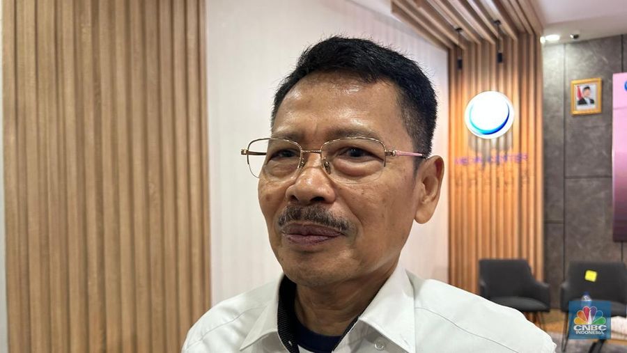 Plt. Direktur Perencanaan Ruang Laut KKP, Suharyanto saat ditemui di Media Center KKP, Selasa (7/1/2024). (CNBC Indonesia/Martyasari Rizky)