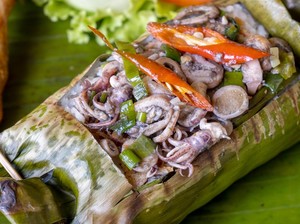 Resep Nasi Bakar Cumi Buat Makan Siang Favorit Keluarga