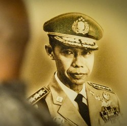 Kisah Jenderal Polisi Nyamar Bak Orang Gila Demi Bongkar Kasus Besar