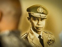 Kisah Jenderal Polisi Nyamar Bak Orang Gila Demi Bongkar Kasus Besar