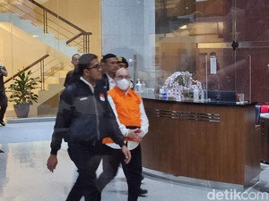 KPK Tahan Eks Dirut Taspen Antonius Kosasih Terkait Kasus Investasi Fiktif
