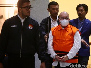 KPK Duga Antonius Kosasih Eks Dirut Taspen Rugikan Negara Rp 200 M