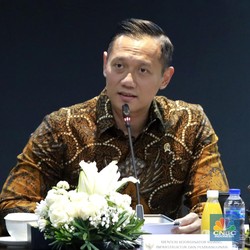 Prabowo Minta AHY Bentuk Satgas Pengelolaan Sampah