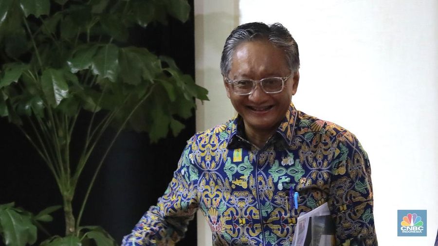 Menteri Pekerjaan Umum (PU) Dody Hanggodo saat menghadiri rapat dengan Menteri Koordinator Bidang Infrastruktur dan Pembangunan Kewilayahan (IPK), Agus Harimurti Yudhoyono (AHY), Jakarta, Senin, (8/1/2025). (CNBC Indonesia/Muhammad Sabki)