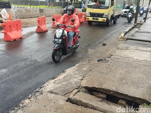 Bikin TransJ Koridor 13 Telat, Jalan Ambles di Ciledug Diperbaiki