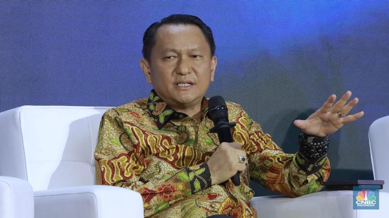 Penasihat khusus Presiden bidang ekonomi, Bambang Brodjonegoro saat memberi pemaparan via zoom dalam dalam diskusi panel MINDialogue 