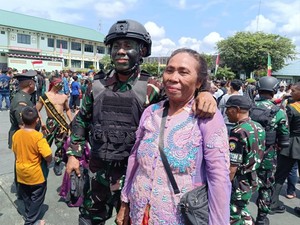 Kondisi Turis China Korban Pemerkosaan-Karier TNI Joni si Pemanjat Tiang