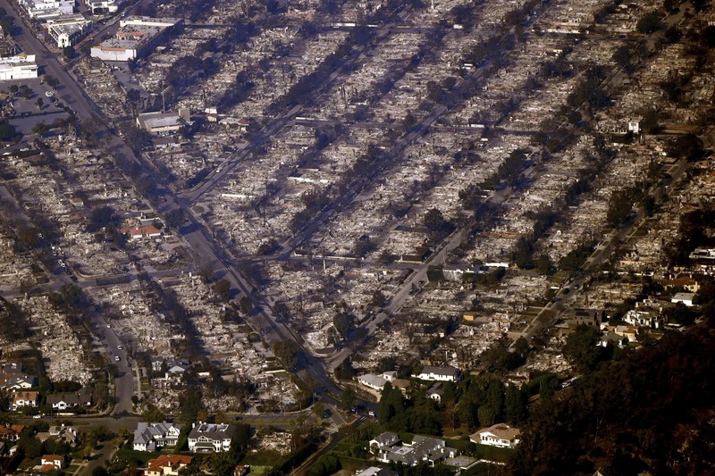 California Wildfires A mobile home community devastated by the Palisades Fire is seen in the Pacific Palisades neighborhood of Los Angeles, Thursday, Jan. 9, 2025. (AP Photo/Jae C. Hong)