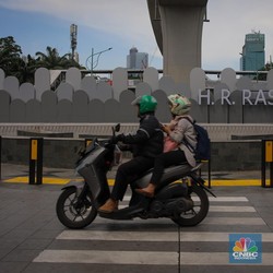 Ini Penampakan Wajah Baru Trotoar Jalan Rasuna Said Usai Revitalisasi