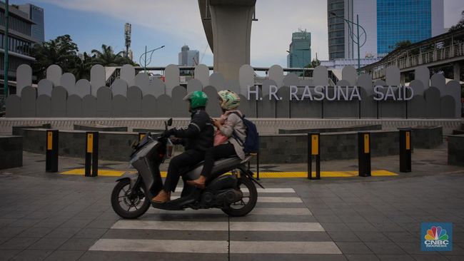 Ini Penampakan Wajah Baru Trotoar Jalan Rasuna Said Usai Revitalisasi