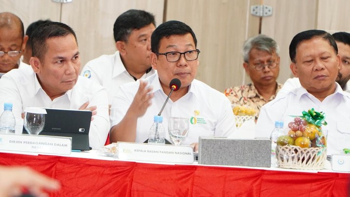 Kepala Bapanas Arief Prasetyo Adi dalam Rapat Koordinasi Bidang Pangan Provinsi Banten yang dihelat di Pendopo Gubernur, Serang, Banten pada Jumat (10/1/2025)