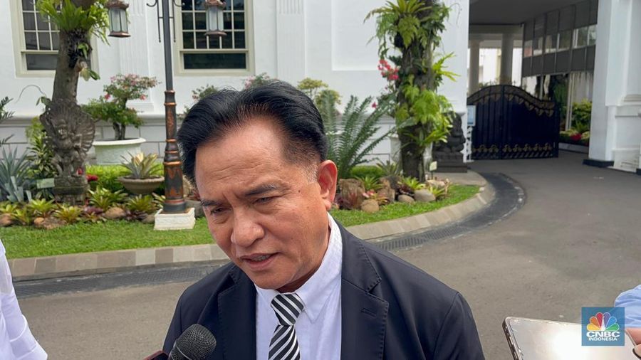 Menteri Koordinator bidang Hukum, HAM, Imigrasi, dan Pemasyarakatan Yusril Ihza Mahendra. (վ/Emir)