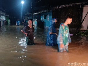Banjir Rendam Puluhan Rumah di Karangpucung Purwokerto, Terparah Sejak 2007