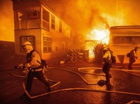 Daftar Selebriti yang Rumahnya Hangus Terbakar di LA, California