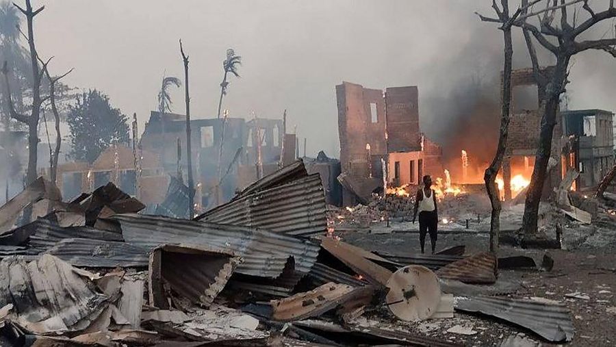 Serangan udara junta Myanmar menewaskan sedikitnya 40 orang di sebuah desa di negara bagian Rakhine barat. (AFP/HANDOUT)