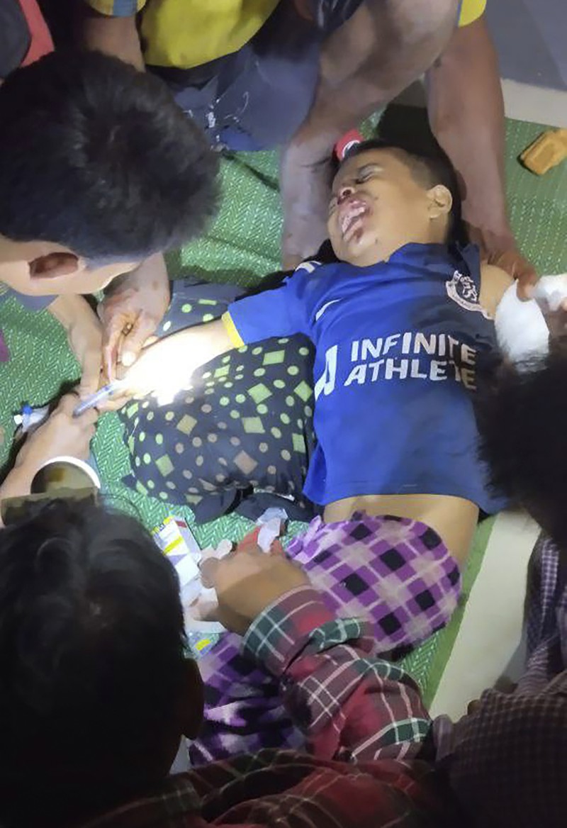 Serangan udara junta Myanmar menewaskan sedikitnya 40 orang di sebuah desa di negara bagian Rakhine barat. (The Arakan Army via AP) Serangan udara junta Myanmar menewaskan sedikitnya 40 orang di sebuah desa di negara bagian Rakhine barat. (The Arakan Army via AP)