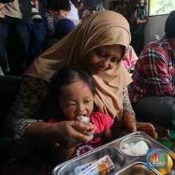 Banyak yang Tak Tahu, Soeharto Pernah Kasih Makan Bergizi Gratis