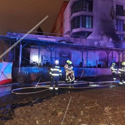 Tabung Gas di Restoran Meledak, 6 Orang Tewas