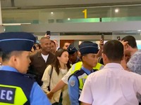 Video: Momen Kedatangan Pelatih Baru Timnas, Patrick Kluivert
