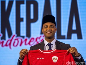 Kluivert Masuk 10 Pelatih Tersingkat Timnas Indonesia, Ini Daftarnya