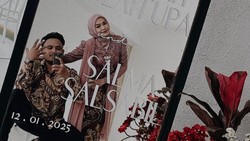 Salma Salsabil dan Dimansyah Laitupa Resmi Bertunangan