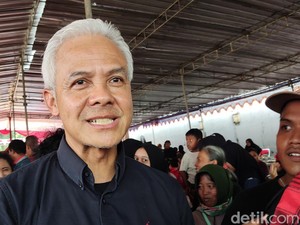 Ganjar Enggan Komentari Polemik Ijazah Jokowi: Dibuktikan di Pengadilan