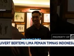 Video: Resmi Jadi Pelatih, Kluivert Bertemu 5 Pemain Timnas Indonesia