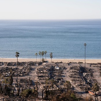 Sungguh Bak Gaza, Potret Area Pantai Los Angeles AS Hangus Terbakar