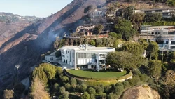 Sedekat ini Rumah Tom Hanks dengan Kebakaran Los Angeles