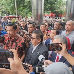 Sekjen PDIP Hasto Kristiyanto Tiba di KPK, Diperiksa Sebagai Tersangka