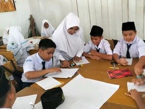 Kesabaran Rizky Jadi Guru Honorer 7 Tahun Berbuah Manis, Kini Lolos PPPK