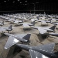 Militer Iran pada Senin (13/1) kemarin menambah 1.000 pesawat nirawak strategis buatan dalam negeri ke dalam gudang persenjataannya. (West Asia News Agency)/Handout via REUTERS)