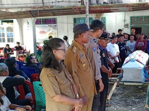 2 Tukang Senso Korban Penembakan KKB Papua Dimakamkan di Luwu Timur