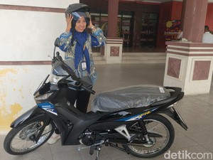 Bidan Polman Terima Hadiah Motor Usai 2 Kali Kena Prank, Dijanji 2 Unit Lagi