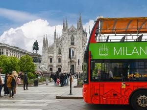 Barang Hilang di Dalam Bus Tur Wisata, Turis Curigai Agen Travel
