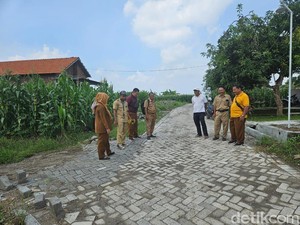 Kades Sumput Tanggapi Protes Warga soal Jalan Paving Rusak Usai Diperbaiki