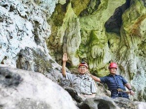 Menbud Sebut Taman Arkeologi Leang-Leang Setara Colosseum di Roma