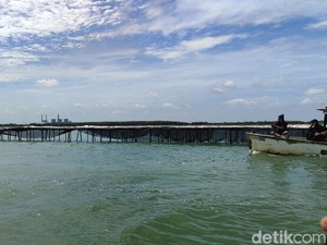 Anggota Ombudsman Taksir Nelayan Rugi Miliaran Imbas Pagar Laut Tangerang