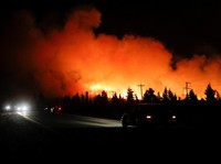 Bukan AS! Kebakaran Hutan Landa Negara Amerika, Rumah-Rumah Hangus