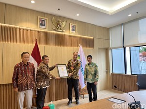 Mengenal dr Yanuar: Kuliah S3 Kedokteran 21 Bulan, IPK 4.0, dan Raih Rekor MURI