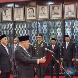 Tiba-Tiba Bahlil Nonaktifkan Dirjen Migas Achmad Muchtasyar, Ada Apa?