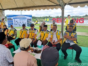 Menteri PU Tinjau Bendung Bissua Takalar, Petani Keluhkan Distribusi Air