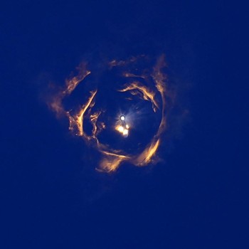 Bak Hujan Meteor! Potret Roket SpaceX Andalan Elon Musk Meledak